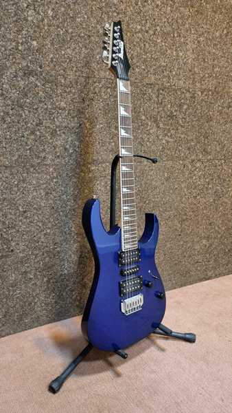 آموزش گیتار الکتریک، گیتار برقی در آموزشگاه موسیقی سخن شمال تهران قیطریه